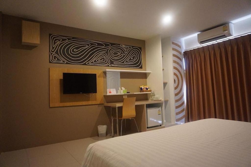 The Rice Hotel Roi Et Buitenkant foto