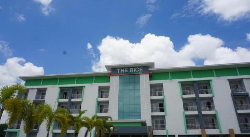 The Rice Hotel Roi Et Buitenkant foto